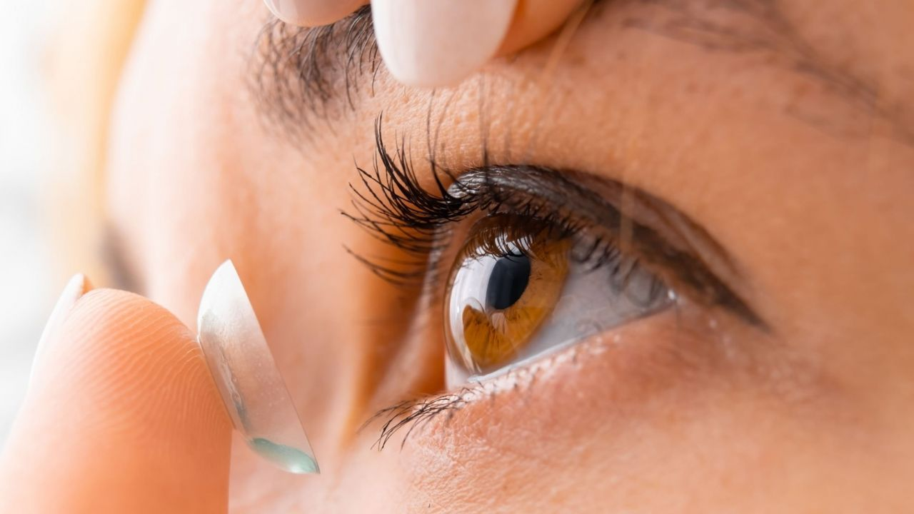 Cuidados essenciais com lentes de contato